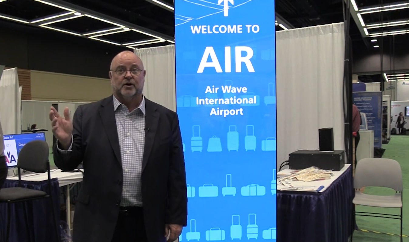 LookHear solution integrates visual content from Synect for multisensory airport communication.