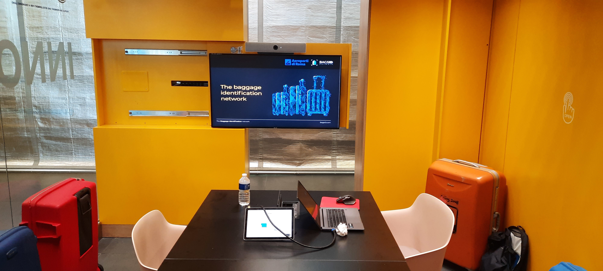 Bags Id Dedicated Office 2