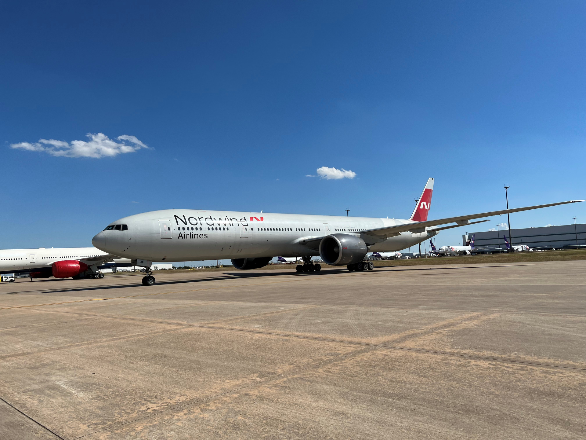 Avia Am 777 300 Er V5 002 634d98de16519