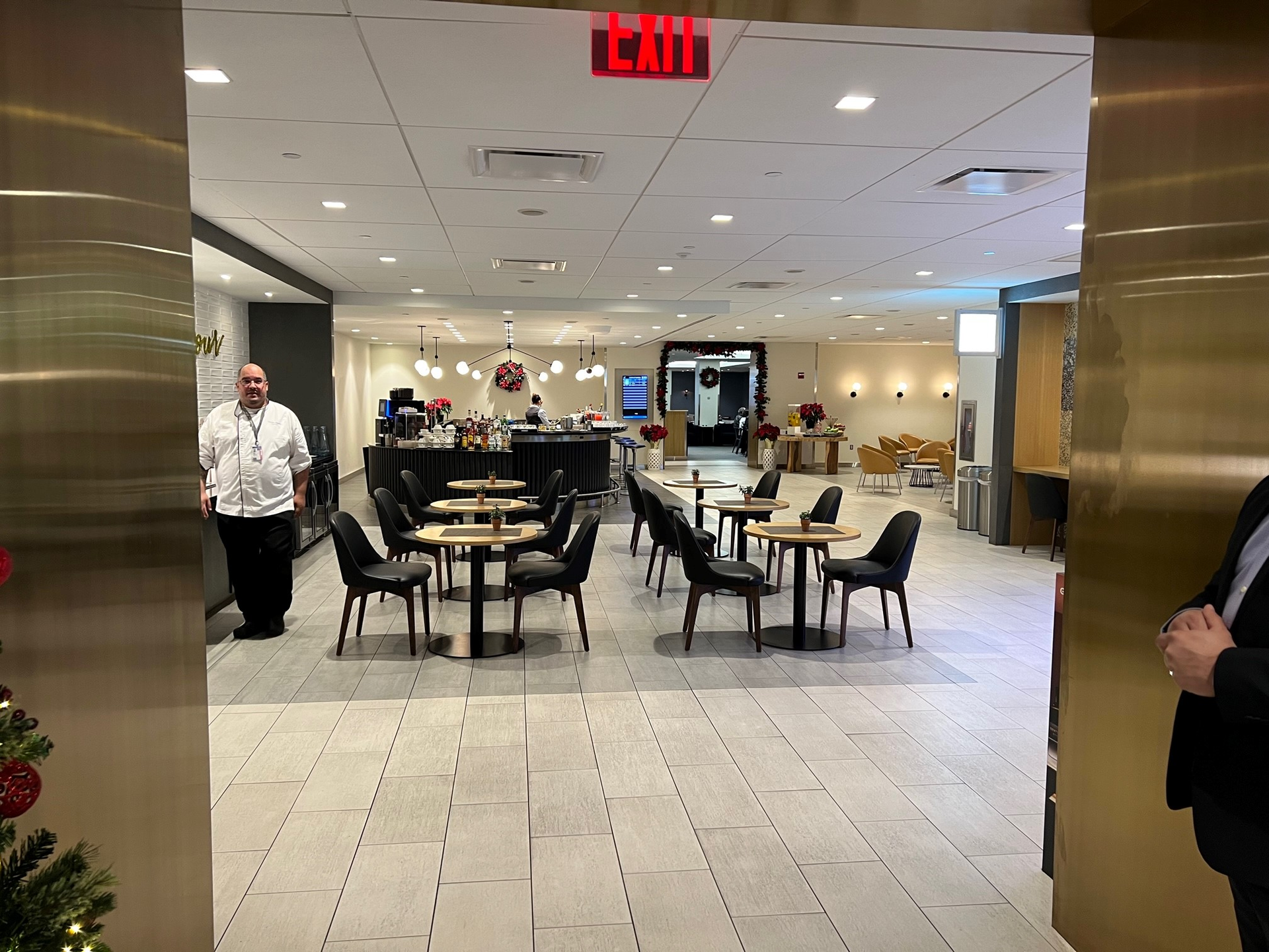 Lounge T7 Jfk 01 63b6f54459597