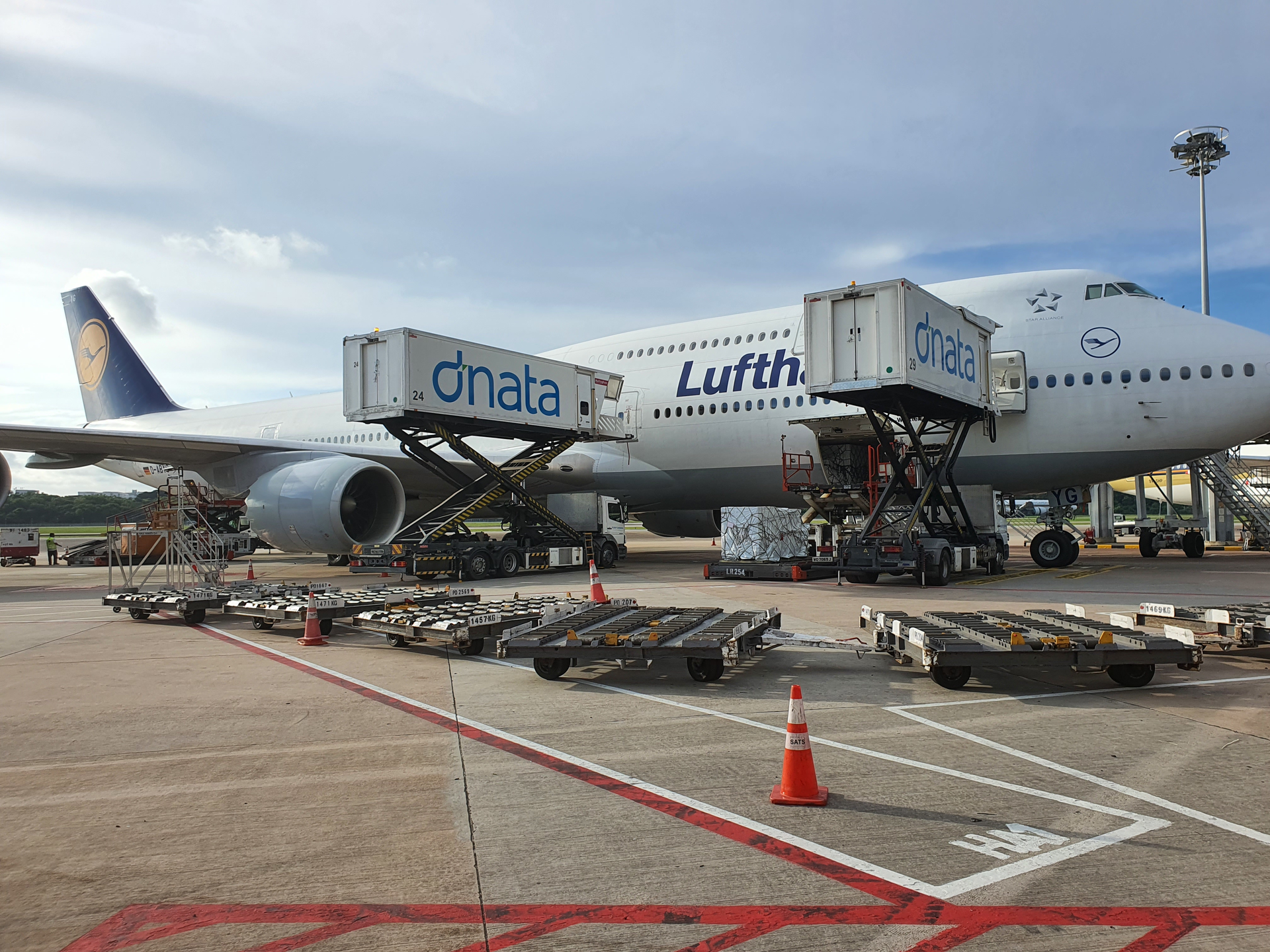 Dnatacateringampretailextendspartnershipwithlufthansagermanairlinesinsingapore 6492fcadd327b