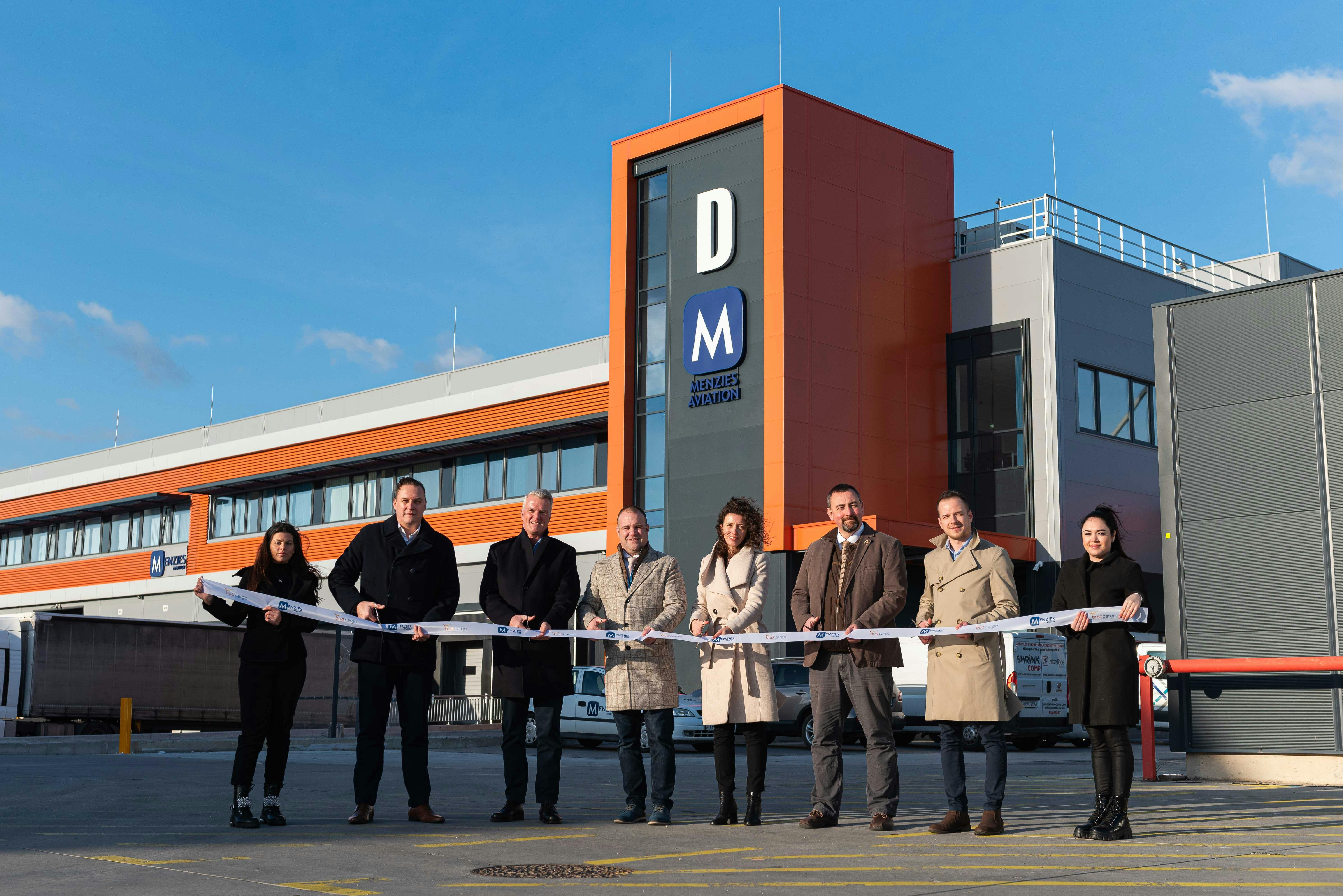 65d75957dd8bf1001e2031b2 Bud Cargo City New8