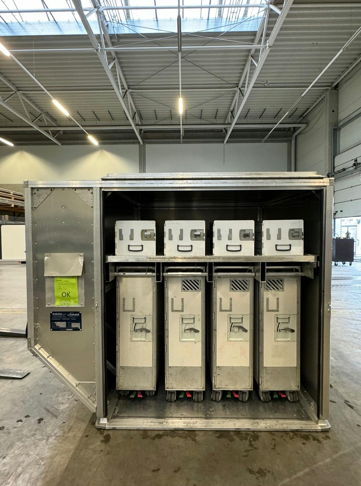 catering_uld_photo_1