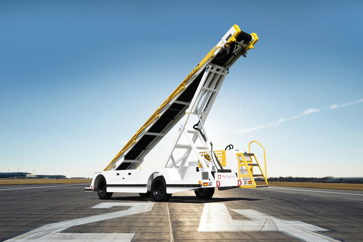 The SkyBelt represents Mallaghan&rsquo;s first fully electric standard belt loader, expanding the company&rsquo;s line of belt loading equipment that also includes the Bendibelt.