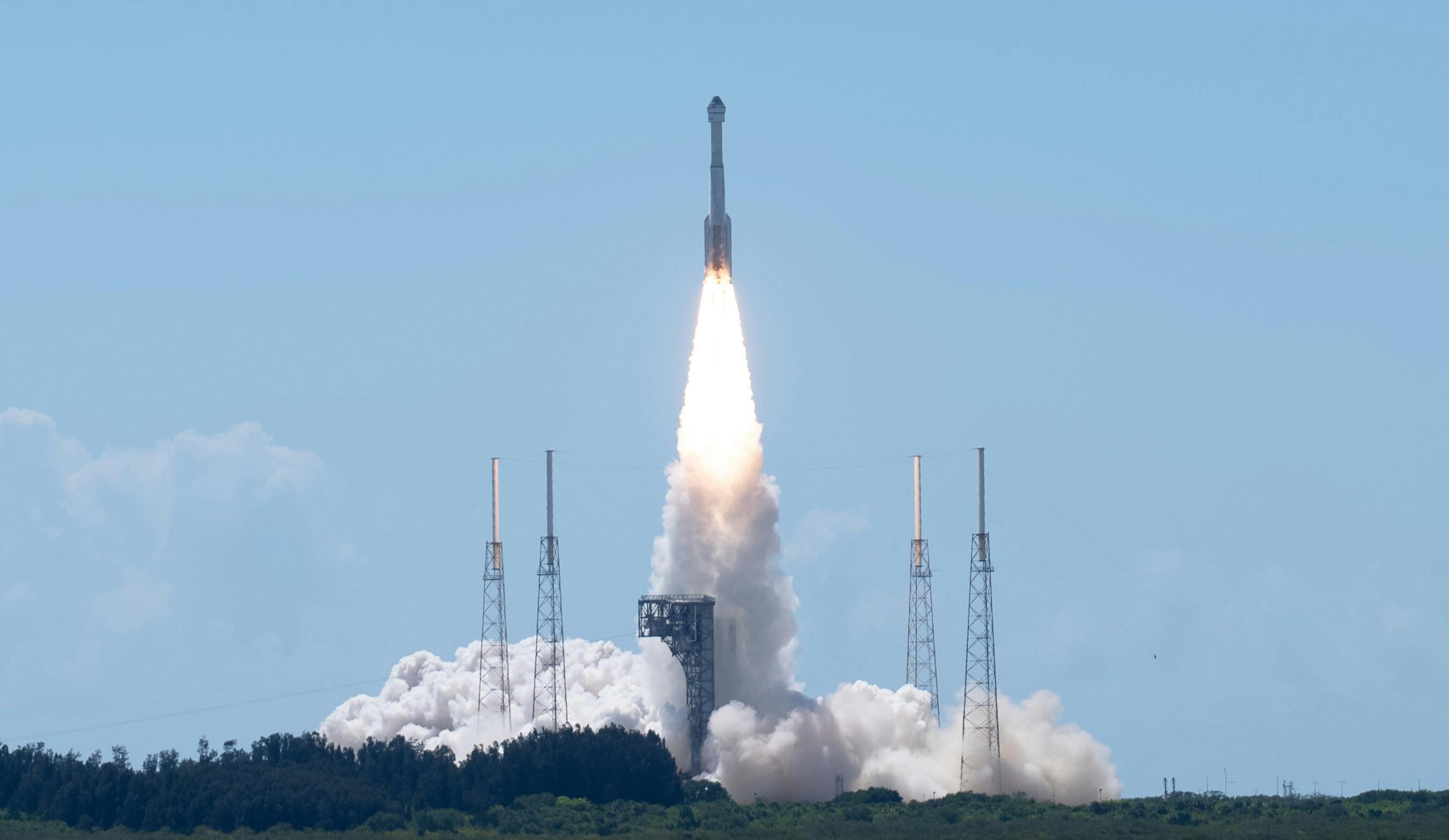 boeing_cst_100_starliner