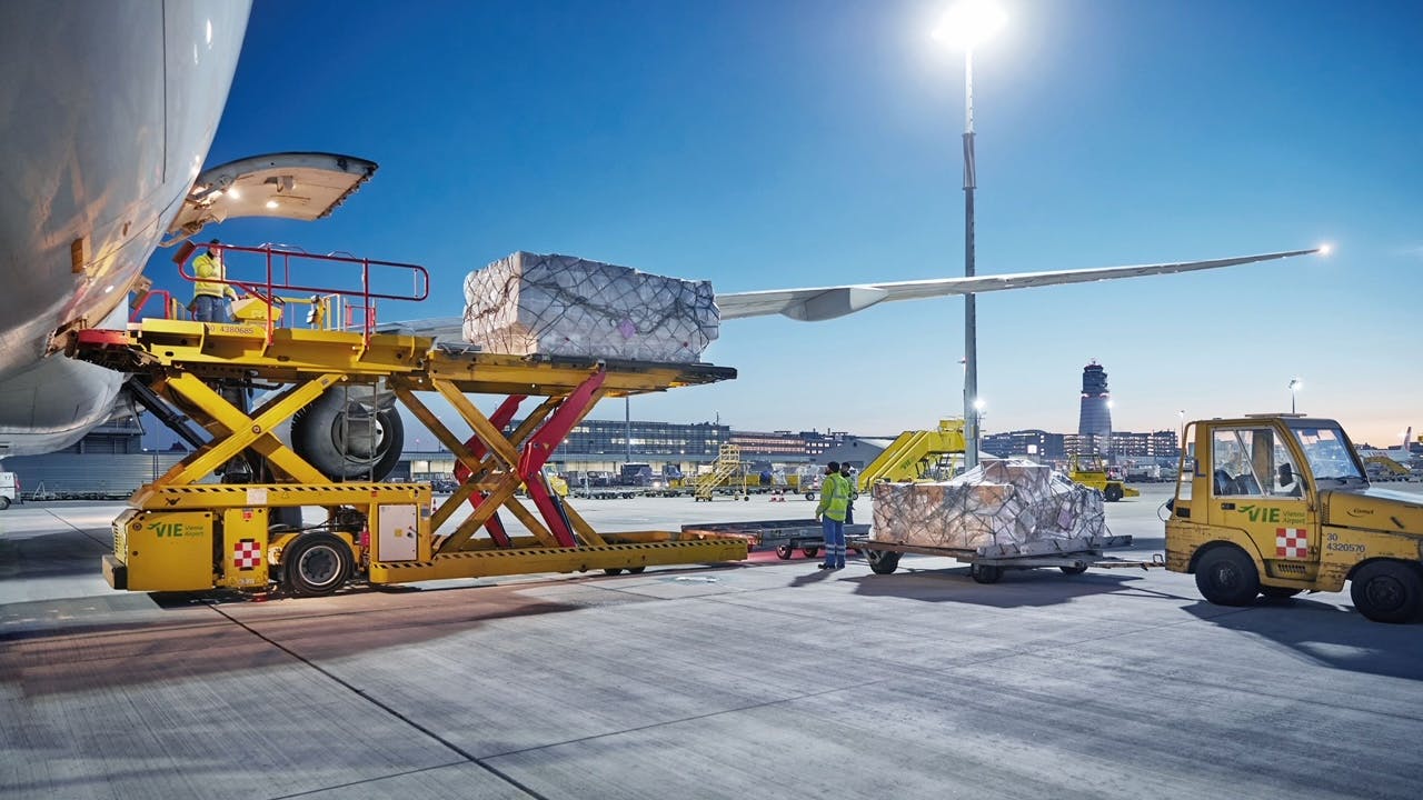 The Vienna Cargo Day and FlyPharma Conference at Vienna Airport in October 2024 will focus on trends, market developments and innovations in the cargo and pharmaceutical industry.