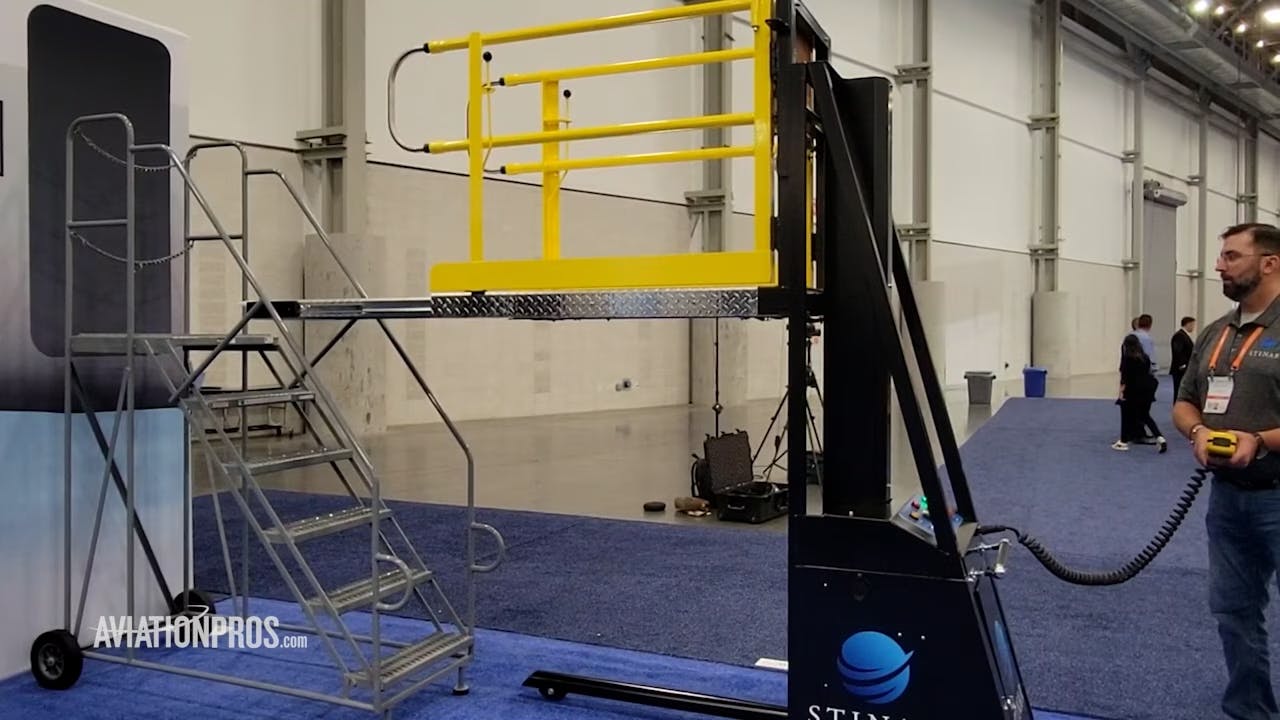 Stinar Demos Limited Mobility Lift at NBAA-BACE 2024