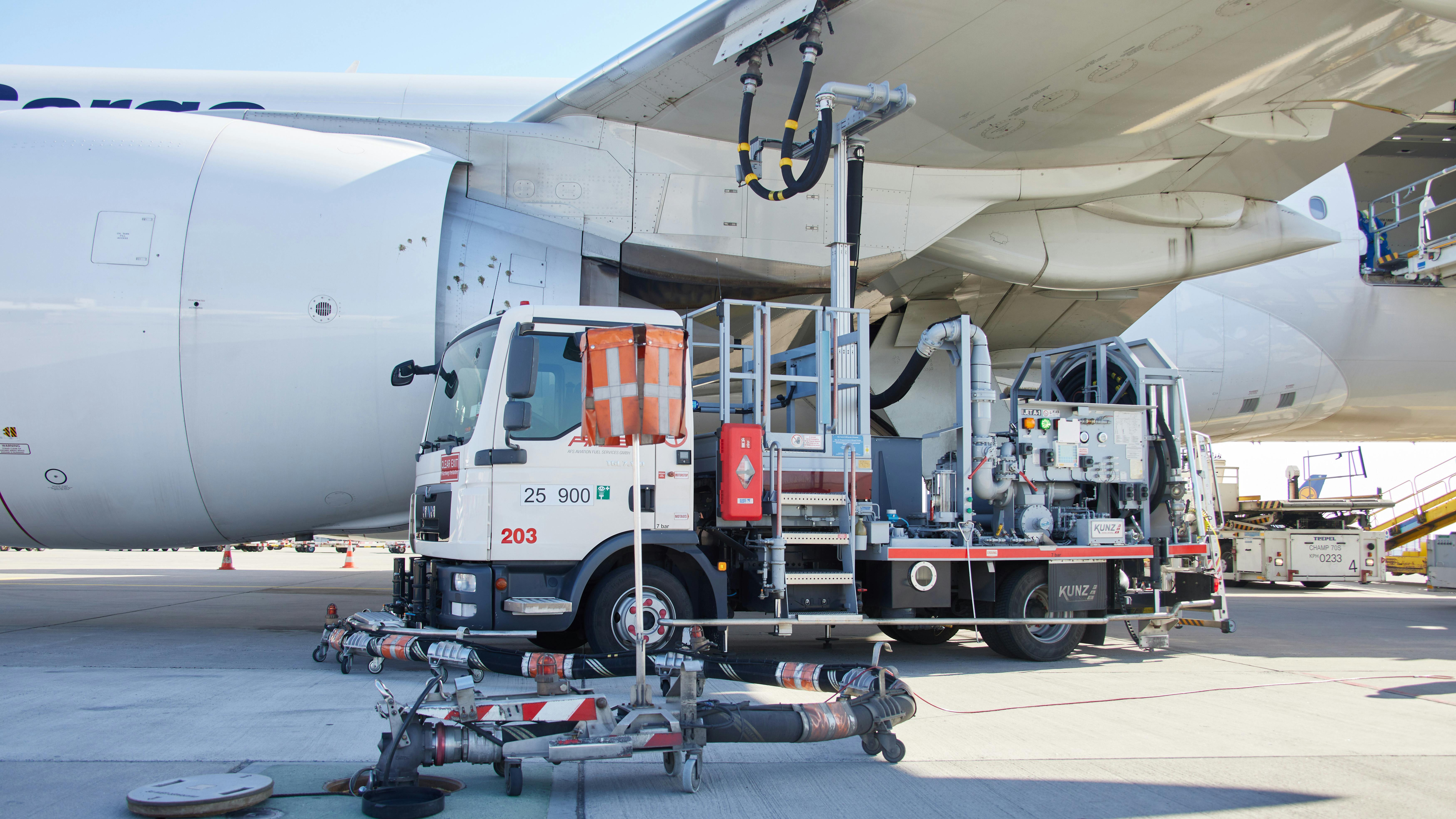 betankung_b777f_dalff_saf_001