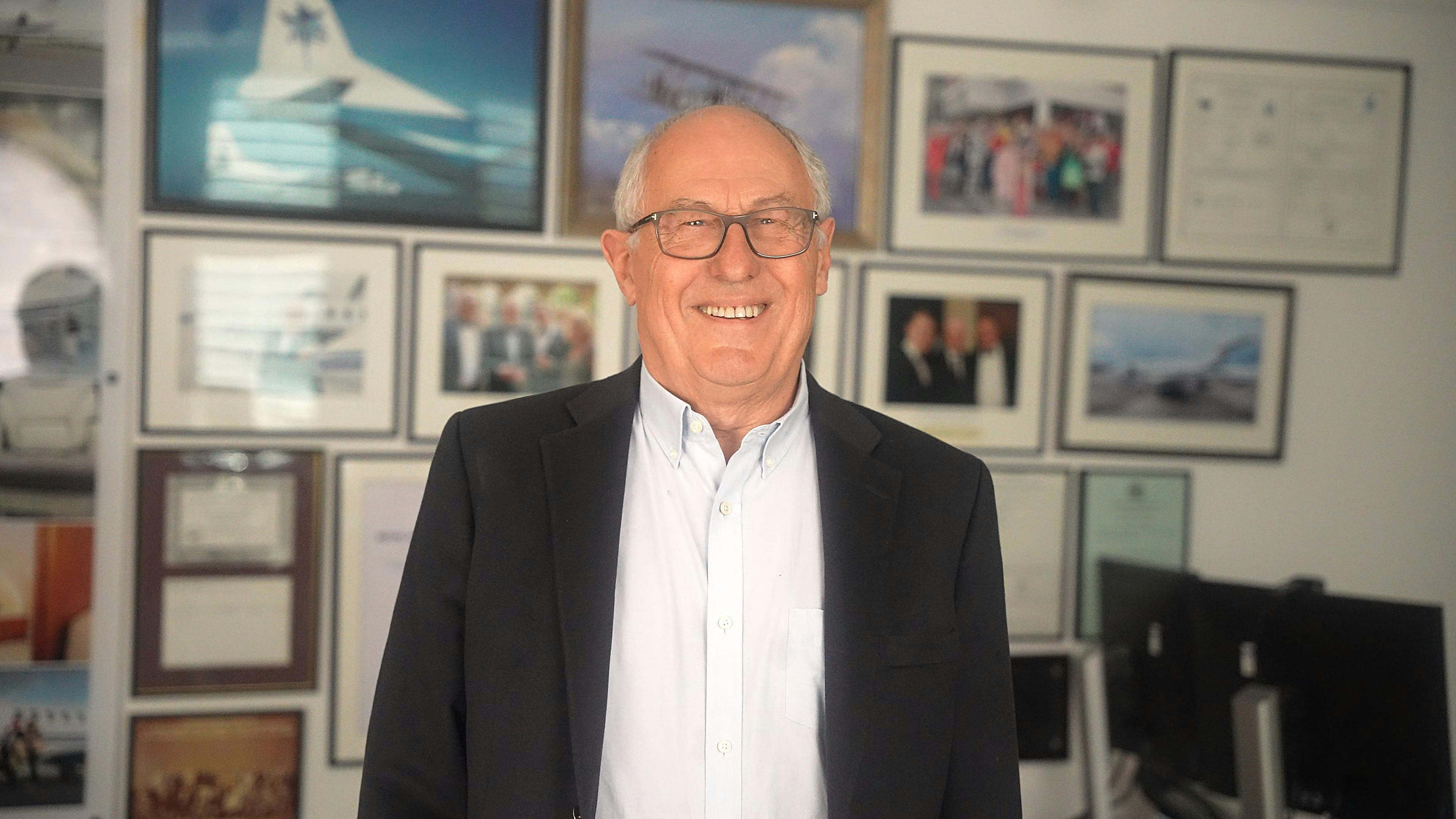 67b8ce77d87dac823b96f7ef Chris Leach New