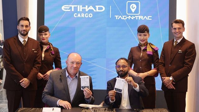 683de1733b403865f316ea6a Smarttrack Image