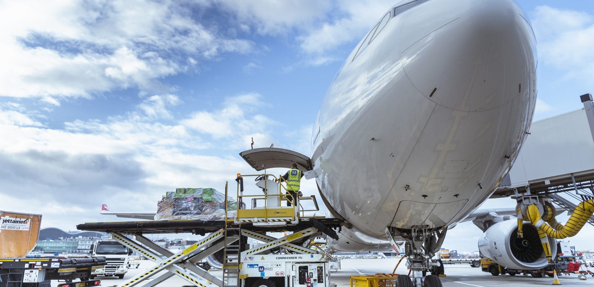 6840232c04b5ee70d7f404e9 Menziesaviation Cargo21903x920