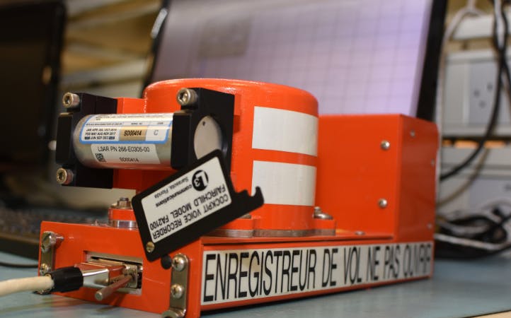 Flight recorder service-Muirhead Avionics