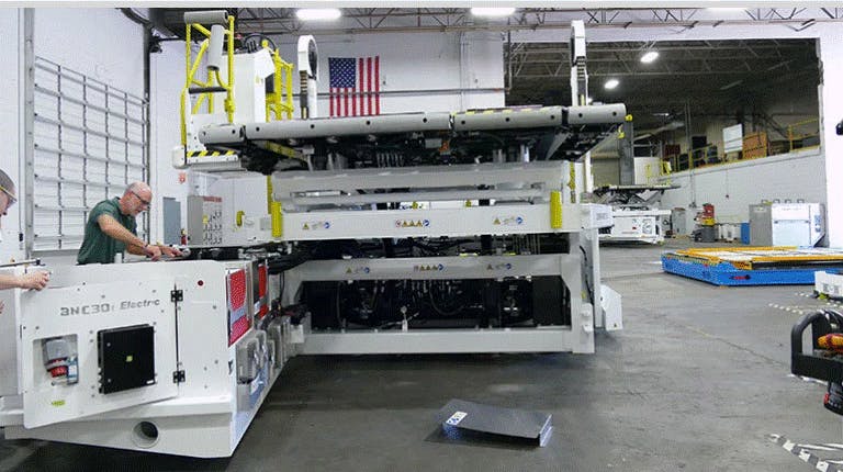 Commander&circledR; 30i Cargo Loader