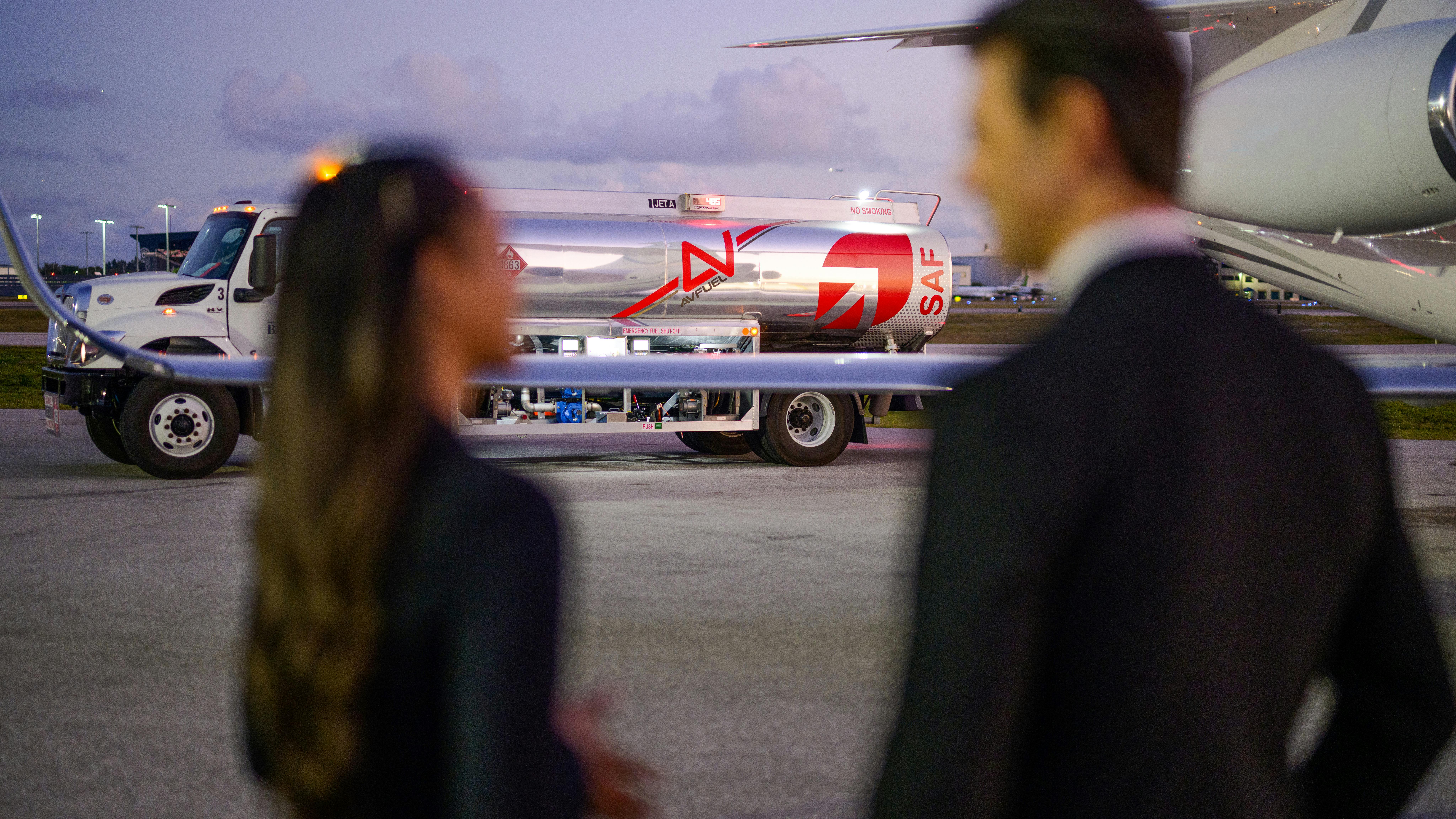 photo_2_to_accompany_avfuel_enhances_global_suppor