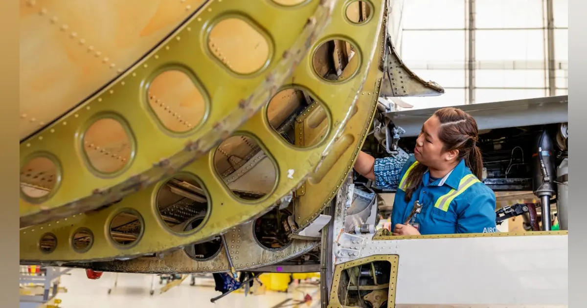 Alaska Airlines Adds Civilian Career Pathways to Military Technician ...