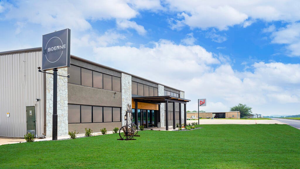 photo_to_accompany_boernestageairfieldjoinsavfueln