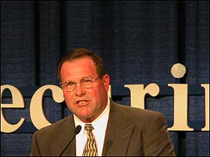 Chief Dennis Compton accepts the Mason Lankford Fire Service Leadership Award