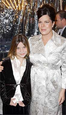 TRAGIC NIECE: Marcia Gay Harden at last week's premiere of 'Mona Lisa Smile' with her niece Audrey, 10. The girl and her brother, 6, both died.
