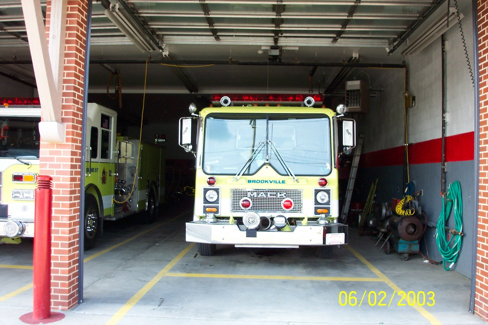 1054687711136 10641732