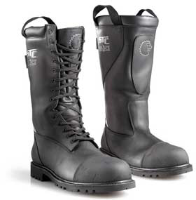 Commander And Marshall Low Res jpg 10469018