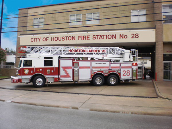 Houston Ladder 28 Pic jpg 10466635