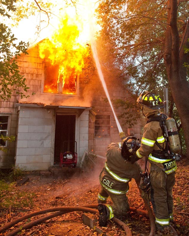 Fort Worth Farmhouse 2 jpg 10457570