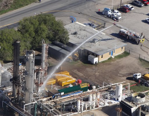 Texasrefineryfire jpg 10456699