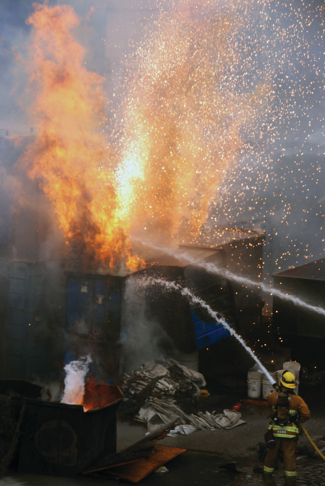 Numerous Los Angeles Fire Department resources and Los Angeles County Fire Department staff were needed at the major-emergency industrial fire. Photo by Mike Meadows
