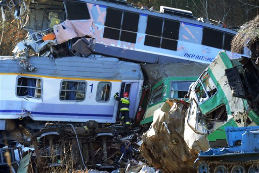 Polandtraincrash 10643587