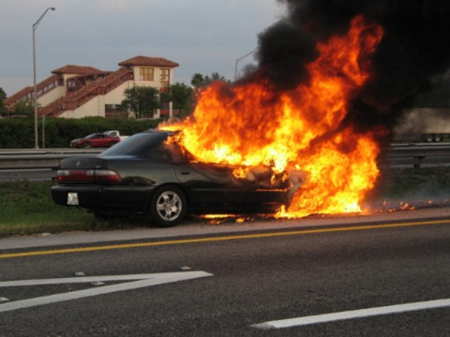 Fort Lauderdale Capt. Raymond Cicero was traveling behind the car before it caught fire on an off-ramp from I-95 on May 8.