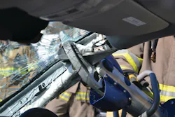 Being able to identify a safe roof pillar 'cut zone' as well as a 'no-cut zone' is important. In this case, the roof pillar has been severed even though a non-pressurized component of the undeployed roof airbag system is present. Learn to identify airbag components so you know what is safe to cut into and what isn't. Being able to identify a safe roof pillar 'cut zone' as well as a 'no-cut zone' is important. In this case, the roof pillar has been severed even though a non-pressurized component of the undeployed roof airbag system is present. Learn to identify airbag components so you know what is safe to cut into and what isn't.