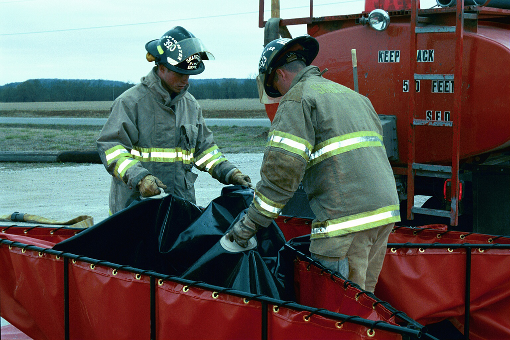 Easy Lift Handles Folding Frame Tank Pictures 019