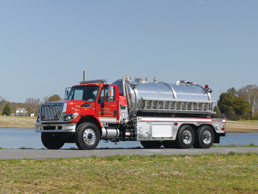 A vacuum tanker can be a valuable tool in a rural fire department's apparatus arsenal. This type of tanker provides real advantages under deep-lift drafting conditions and eliminates spillage when delivering water from a fill site to a dump site.