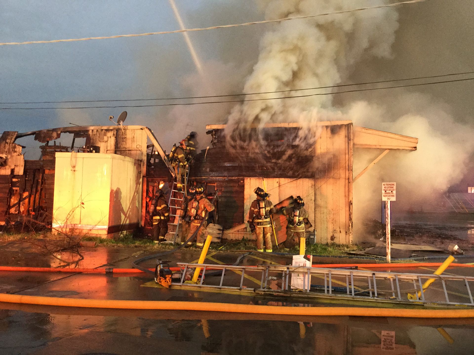 Forest Hill Fire 4 jpg 54a17ba694310
