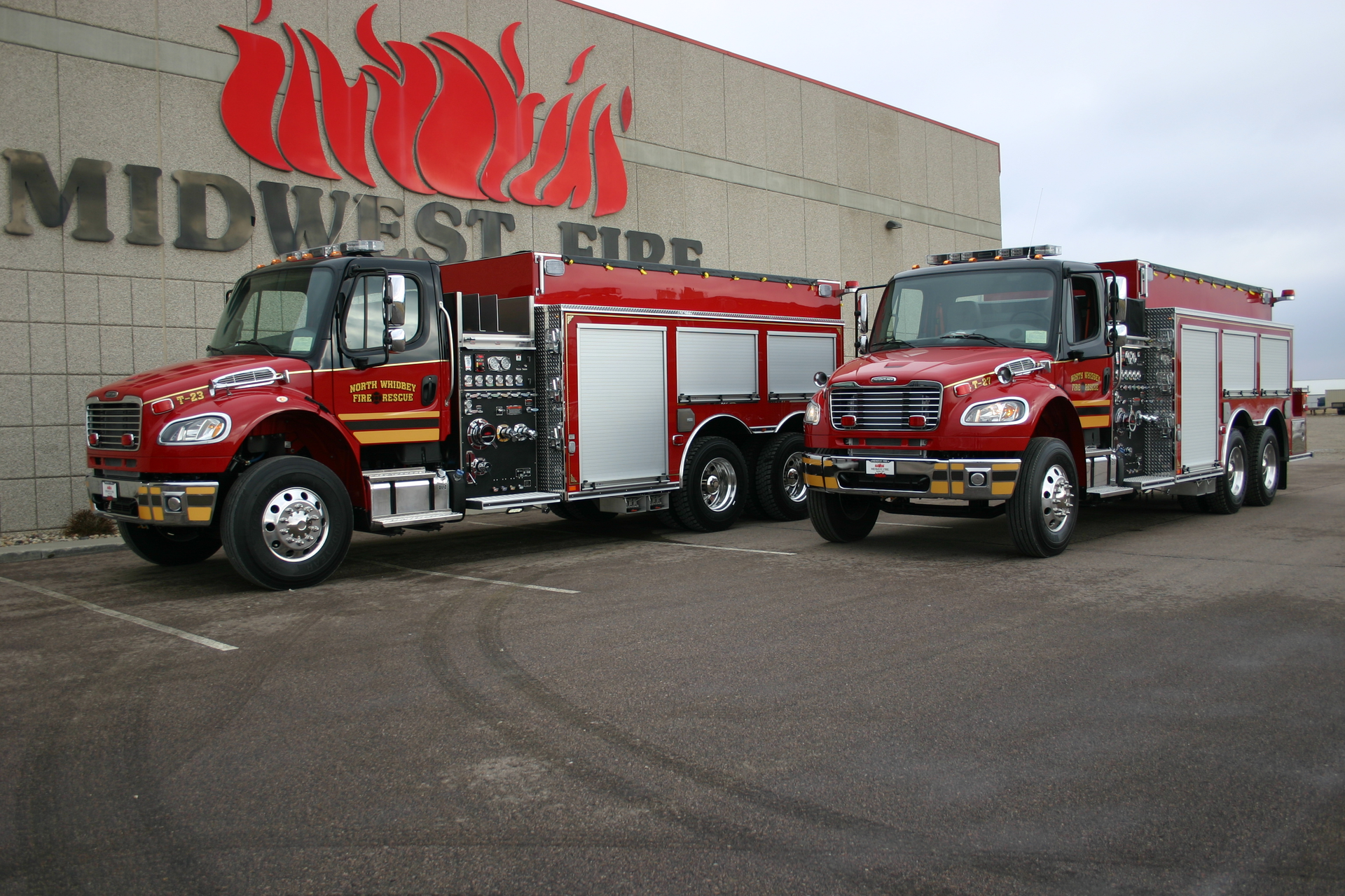 NORTH WHIDBEY FIRE AND RESCUE has taken delivery of two Midwest Fire All-Poly PT2 2500 tanker-pumpers