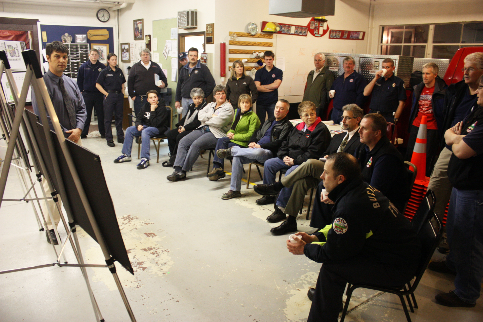 To gain the support of the community, start by inviting members of the public into one of your fire stations to learn more about the functions of a station. If possible, also invite members of the community and your department to hear station design proposals from the architect.