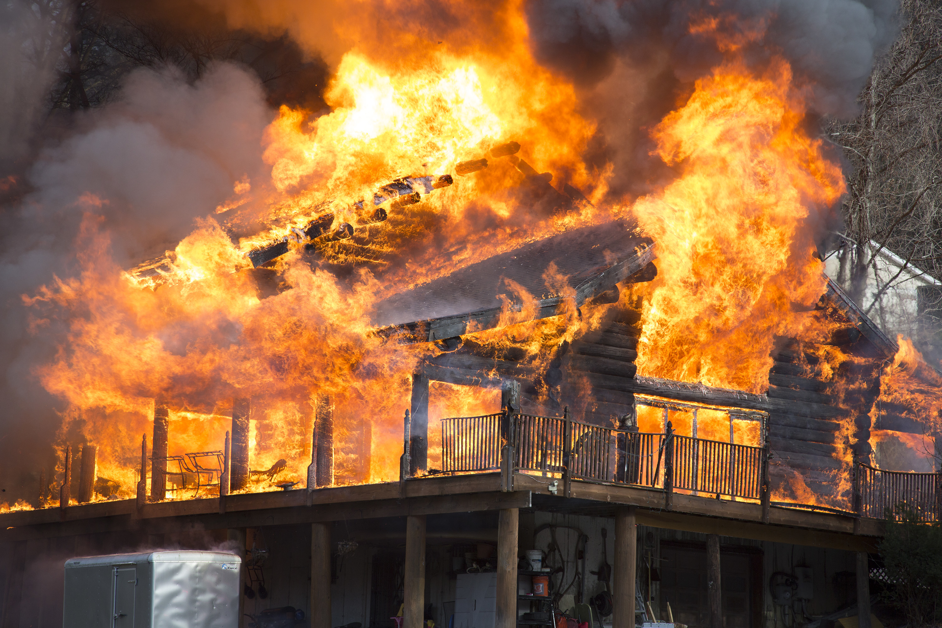 Warwick House Fire 1 56a80df351666