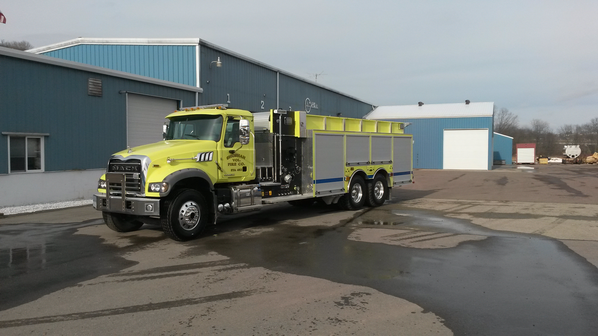 4guys mack delivery 56cb1a080c3bb