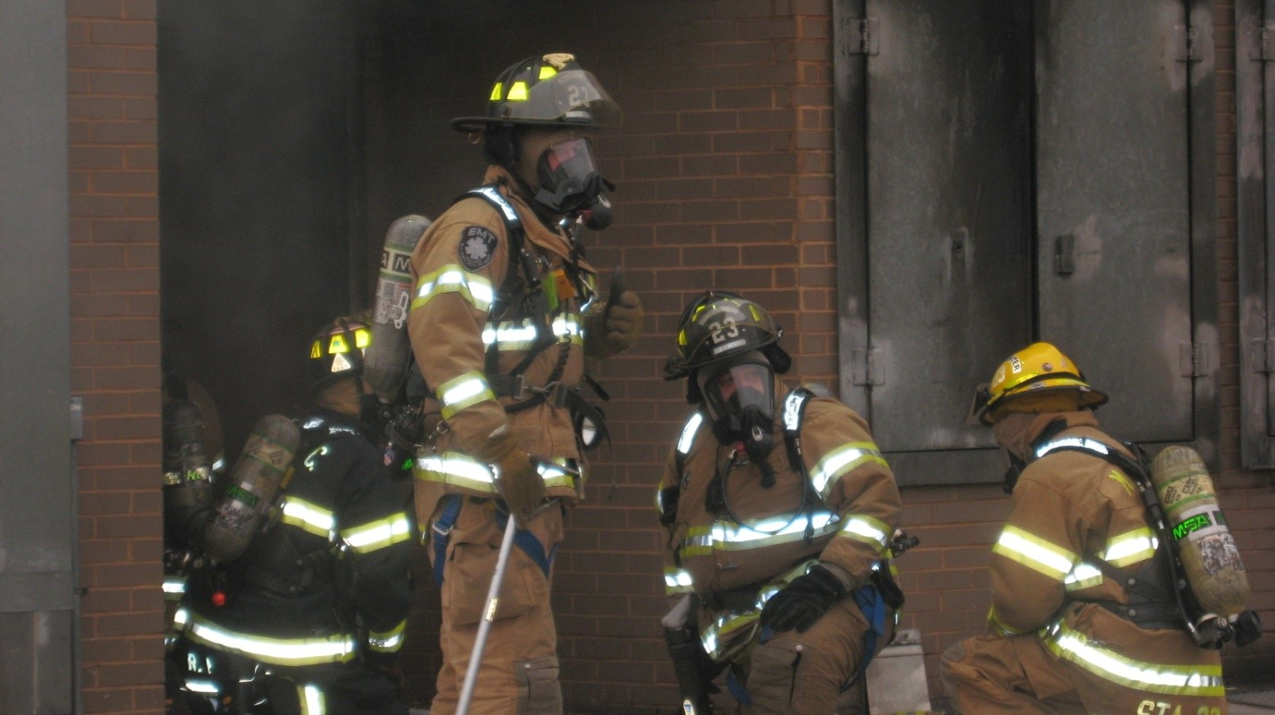 Photo 3: Efficient training includes both educational and skills-based learning.