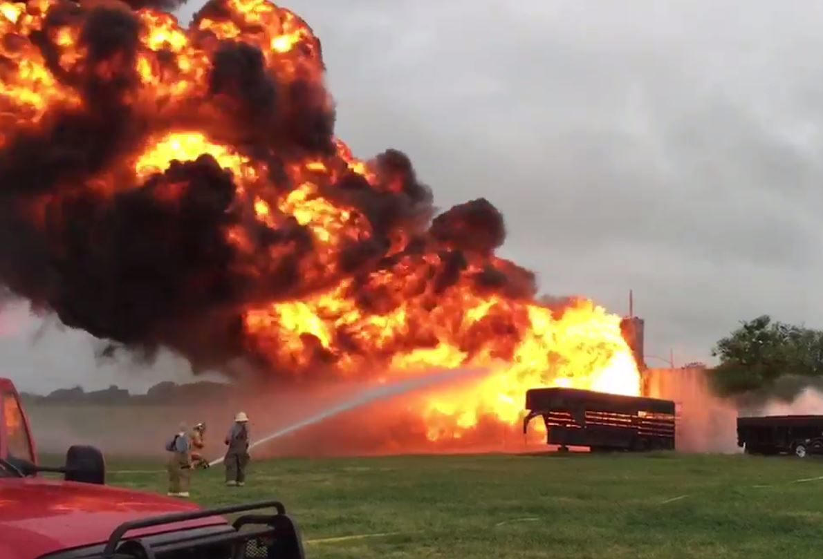 Reteat Oil Tank Fire 3 5714e8cd86faa