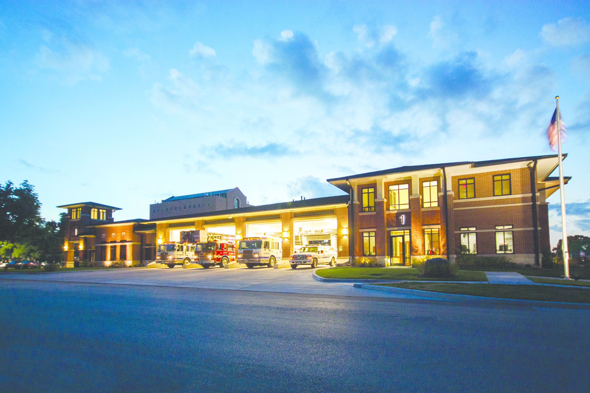 01 Overall 59263fdef17b0