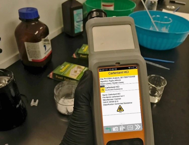 Rigaku Progeny ResQ Raman Analyzer 5a298ccb0a0cc