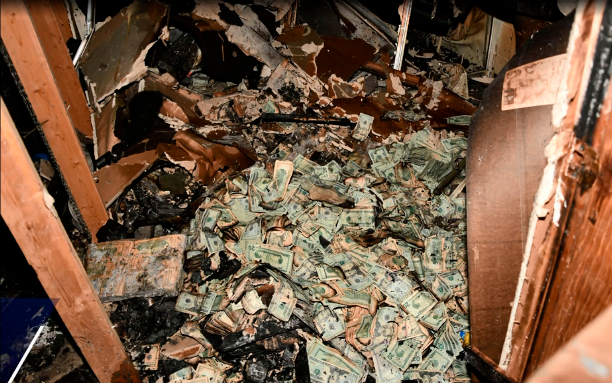 Money In House Fire 5b02d1f5c3c9d