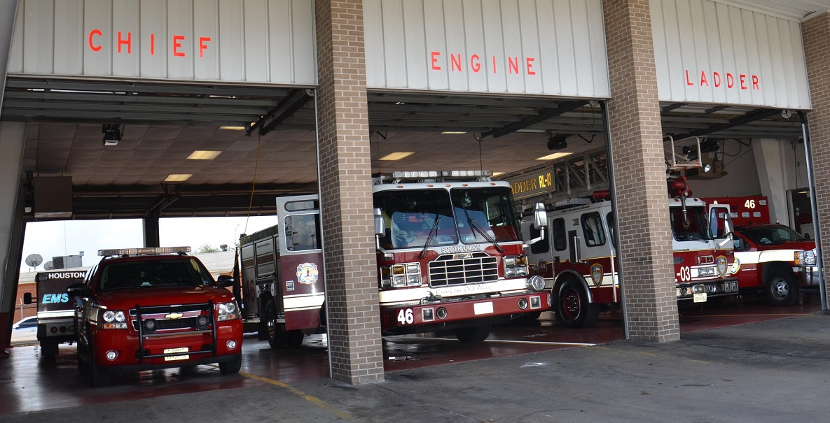 Houston Fire Dept Engines Tx 5c9e195857487