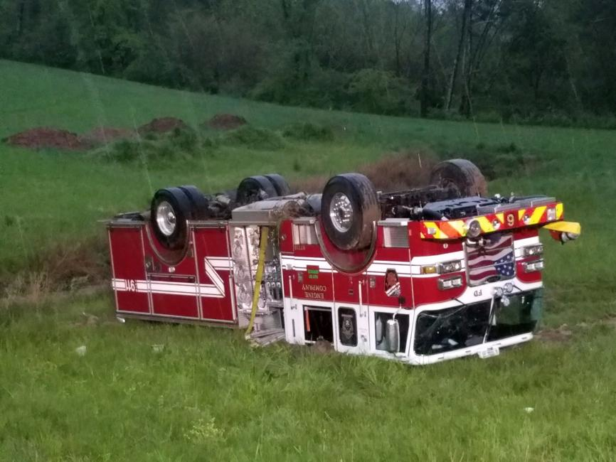 Truck Roll Over 5cbb1c56c0d95