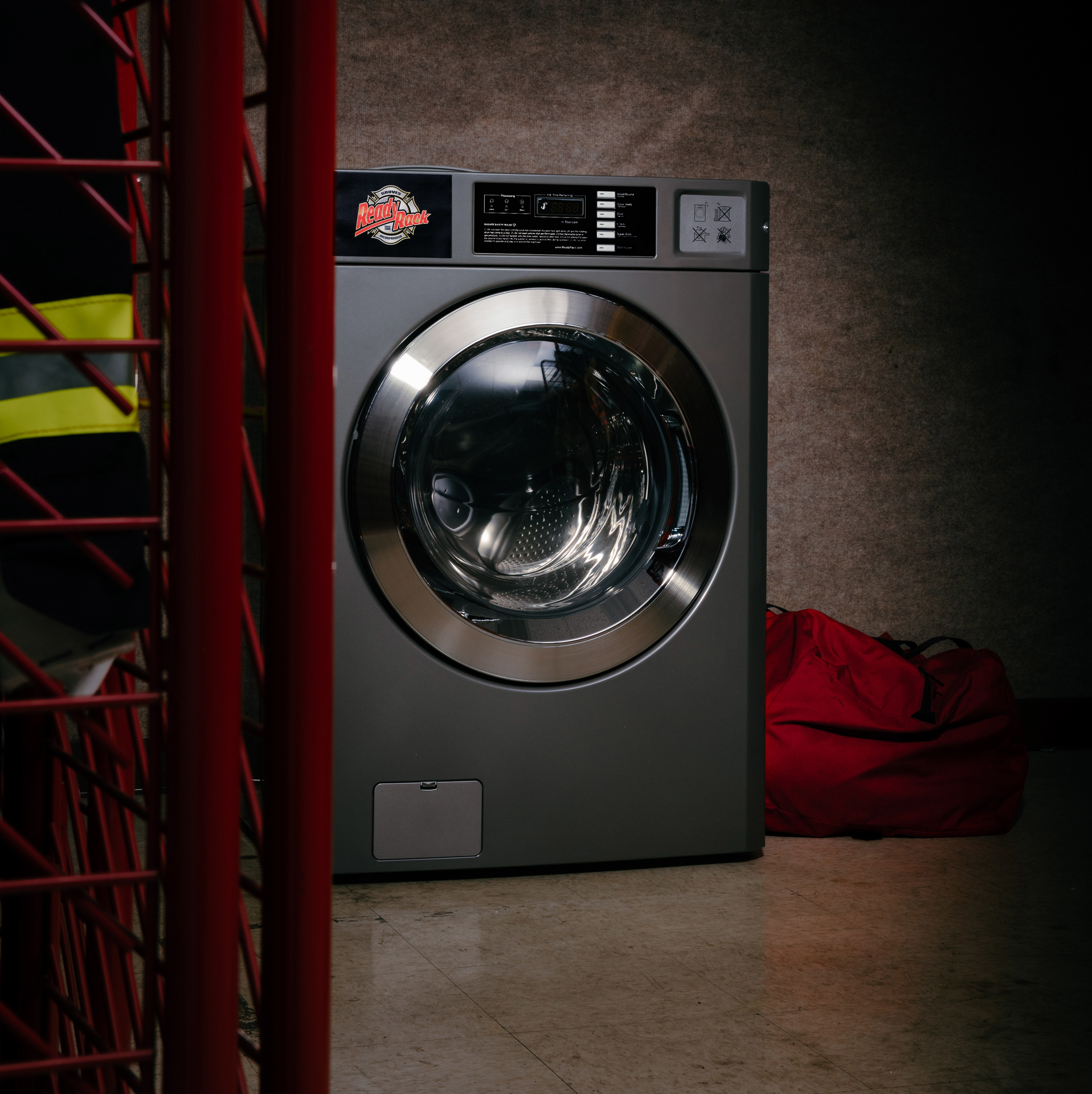 Fire ew30 highres peeking Comp rgb