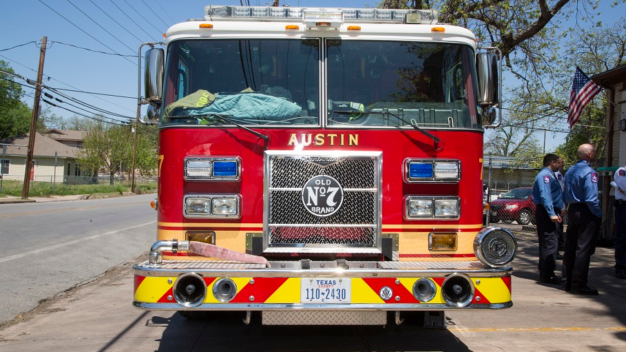 Austin Fire Dept Engine Tx 5de916fce9620