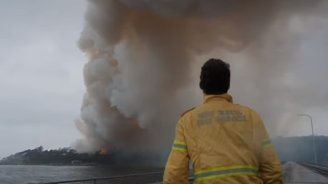 Six volunteer firefighters were seriously injured when their apparatus crashed while battling bushfires in New South Wales, Australia.