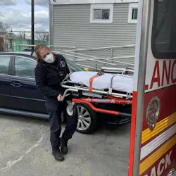 Fdny Emt Covid 19 Nyc 5e9efc9dcf78a Fdny Emt Covid 19 Nyc 5e9efc9dcf78a