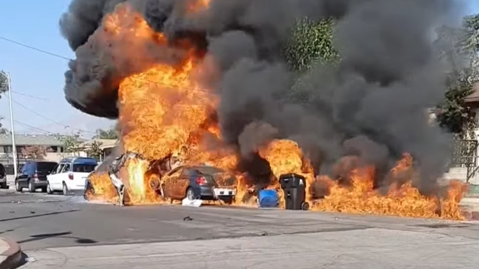 The pilot of a small airplane was killed when the aircraft crashed in the Pacoima neighborhood of Los Angeles on Thursday.